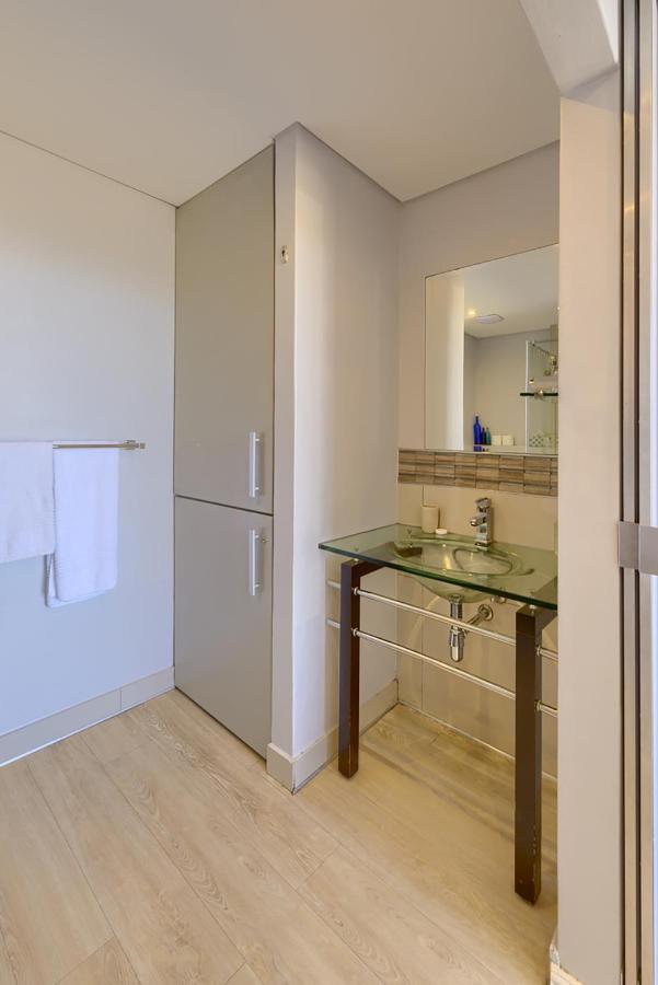 Heaven On Earth - Blouberg Beachfront Self-Catering Apartment Bloubergstrand Luaran gambar