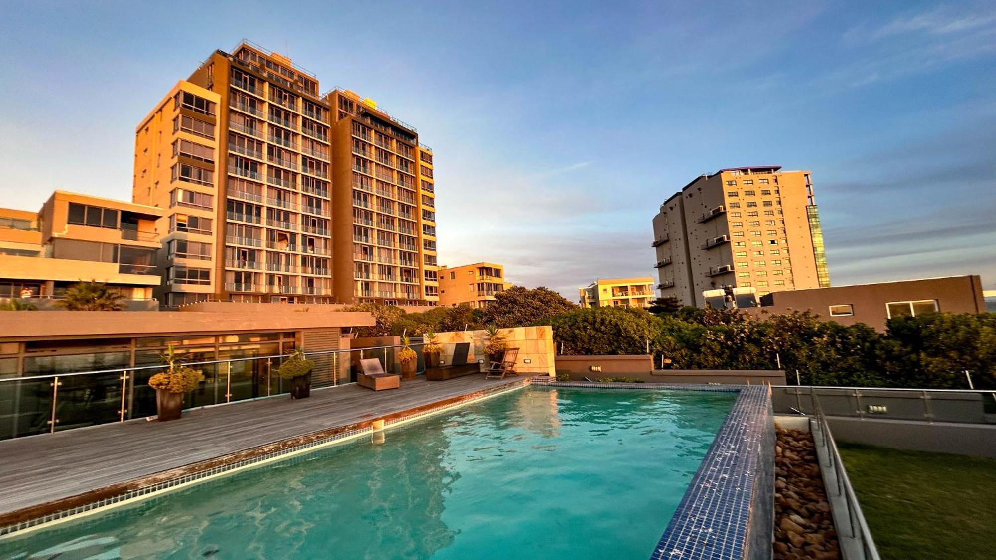Heaven On Earth - Blouberg Beachfront Self-Catering Apartment Bloubergstrand Luaran gambar