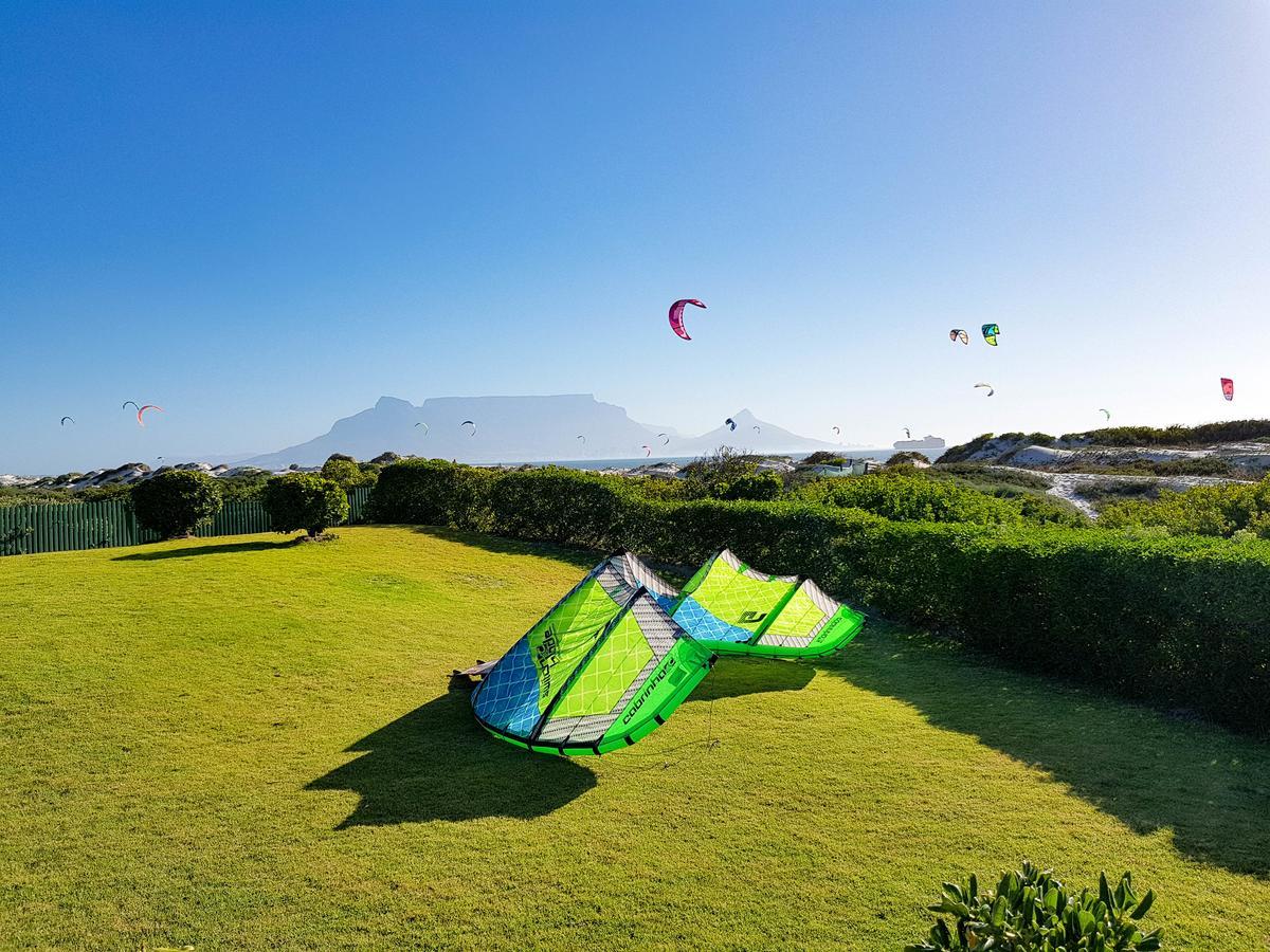 Heaven On Earth - Blouberg Beachfront Self-Catering Apartment Bloubergstrand Luaran gambar